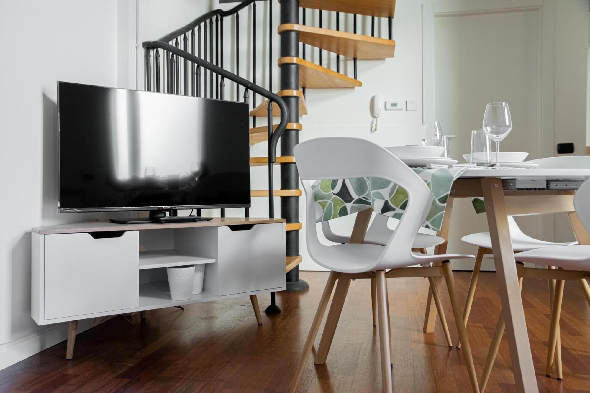 Mini Loft Torre San Vitale Como Exteriör bild