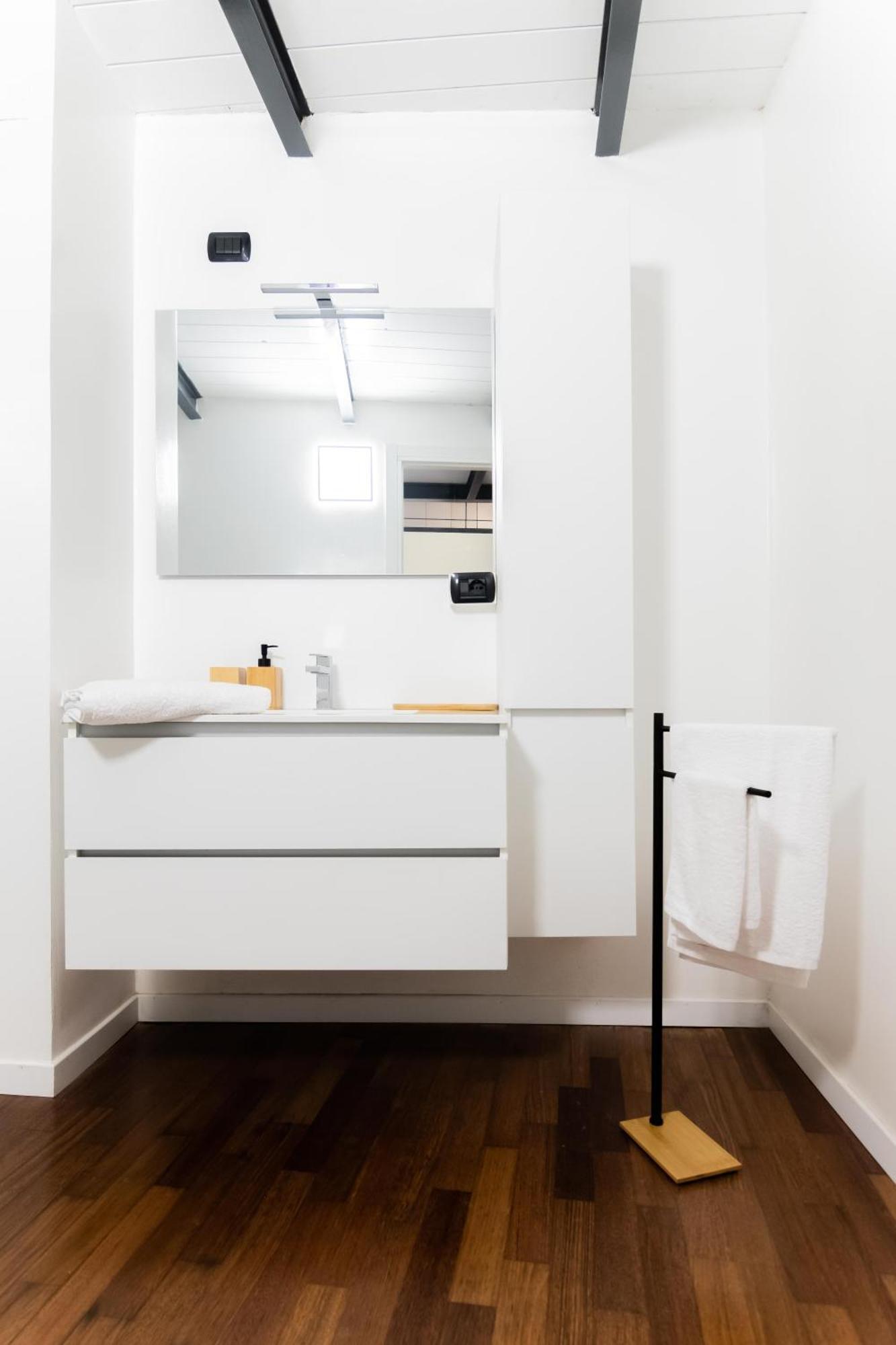 Mini Loft Torre San Vitale Como Exteriör bild